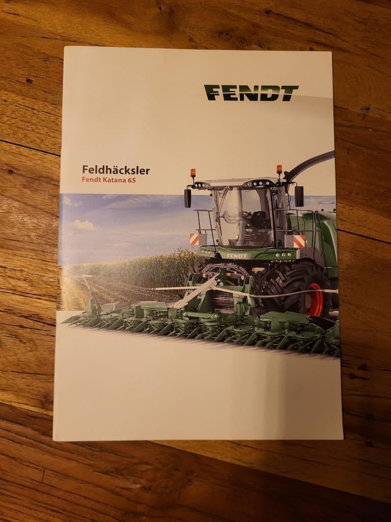 tractor folder Fendt Katana 65 Feldhäcksler, Ophalen of Verzenden, Zo goed als nieuw