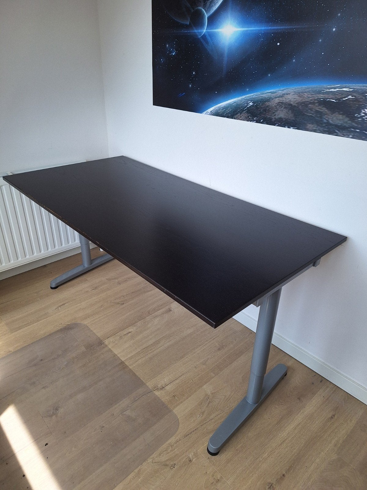 zwart bureau 160x80, hoogte 77 cm, Ophalen