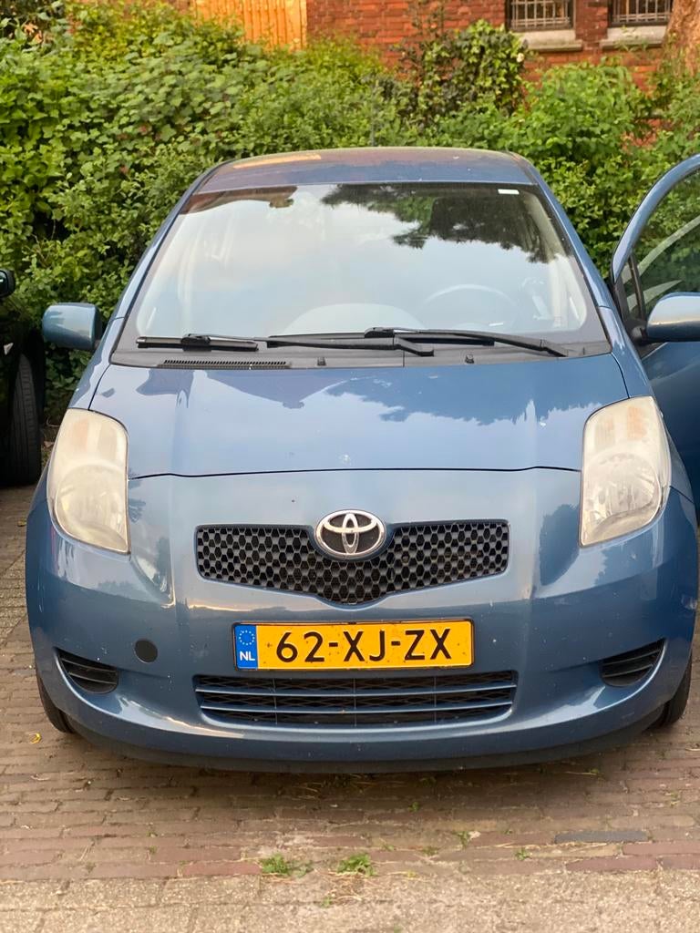 Toyota Yaris 1.3 16V Vvt-i 5DR SOL MMT 2007 Blauw, Auto's, 40 €/maand, 750 kg, 4 cilinders, Blauw