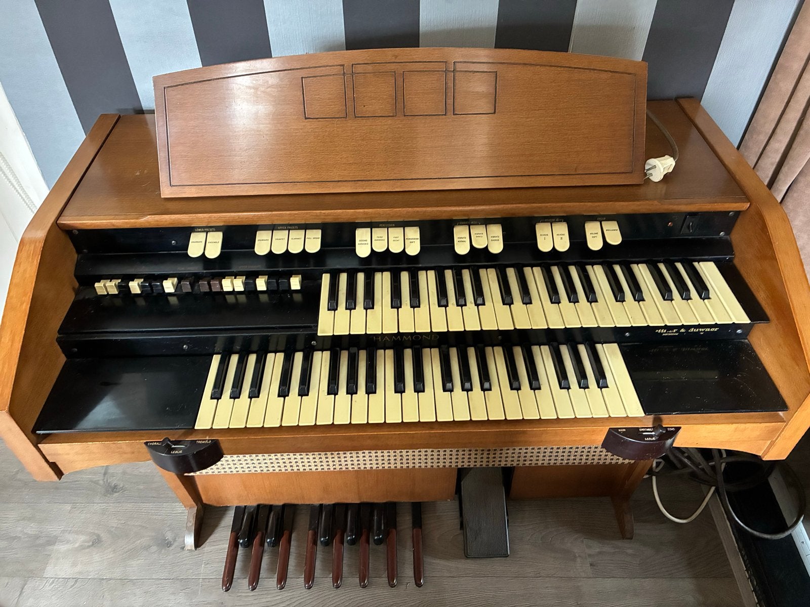 Hammondorgel Model 122 met Leslie Speaker 120, Ophalen, Gebruikt, 2 klavieren, Hammondorgel