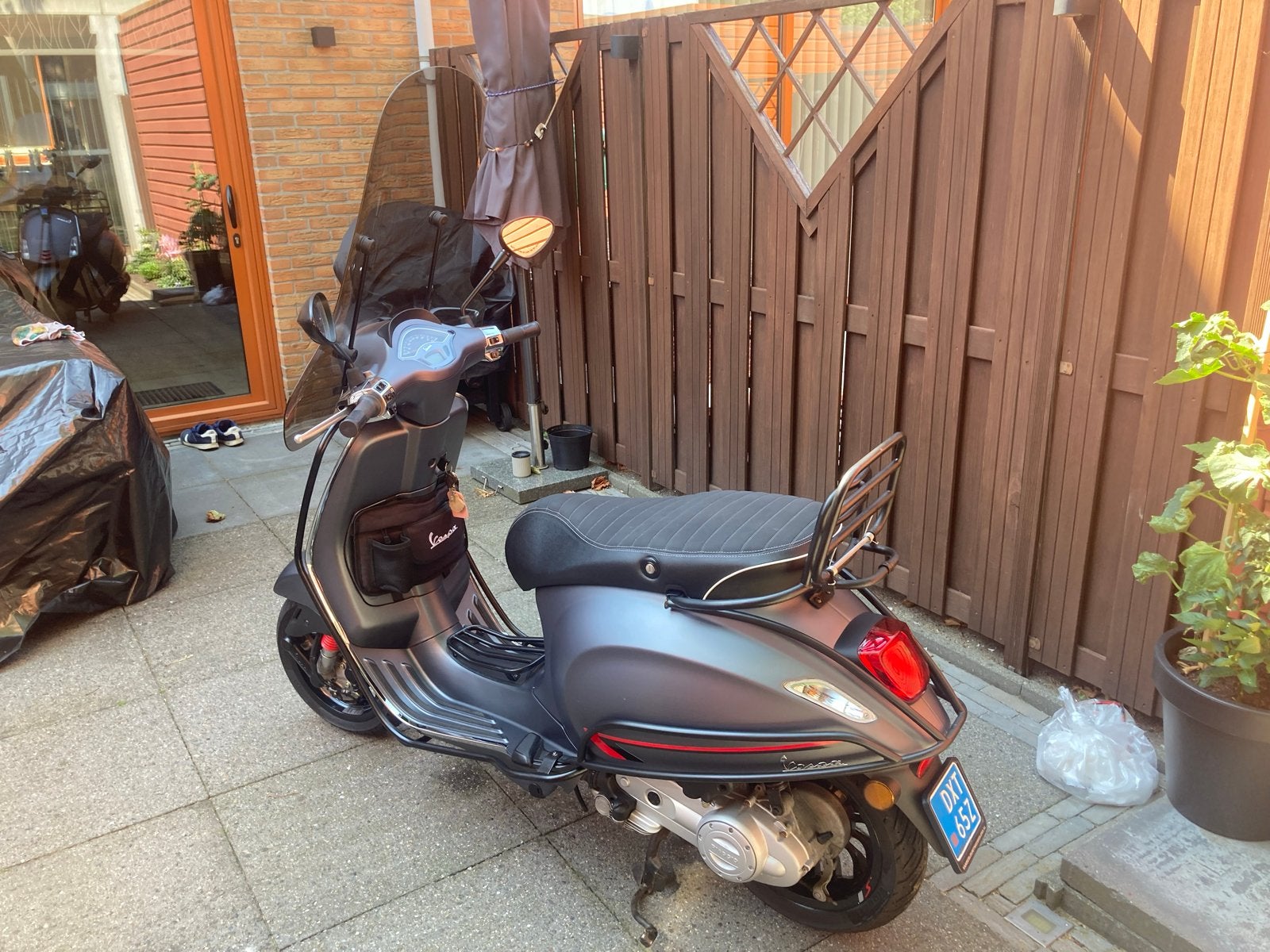 Vespa Sprint S 2020  Mat Grijs - Zo goed als nieuw, Fietsen en Brommers, Scooters | Vespa, Ophalen, Vespa S, Zo goed als nieuw