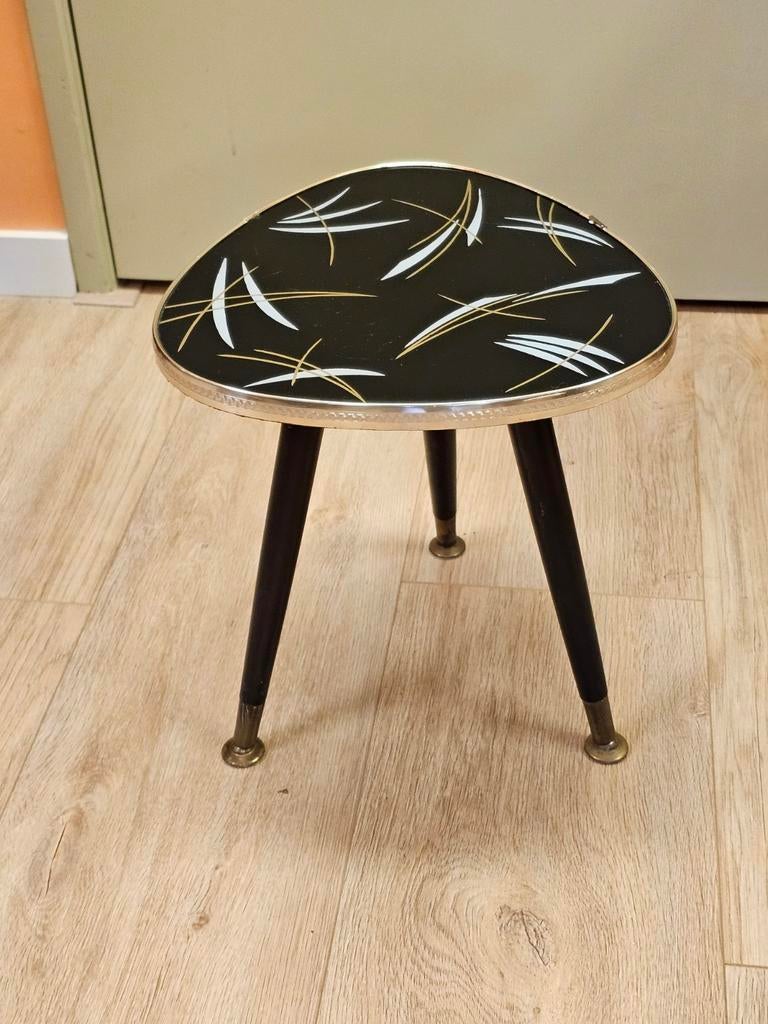Vintage Plantentafeltje Zwart Glas Tafeltje Bijzettafeltje, Verzamelen, Retro, Ophalen of Verzenden