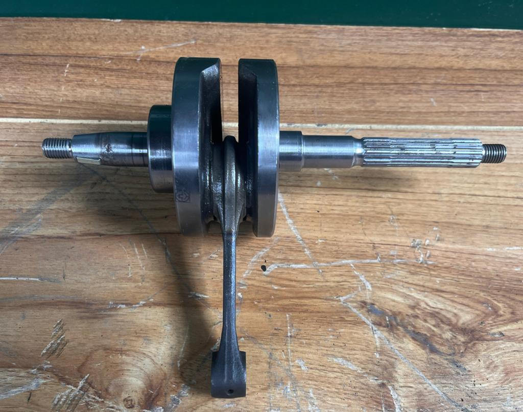 Originele Piaggio 4T krukas (2V), Ophalen of Verzenden, Gebruikt, Overige typen, Piaggio