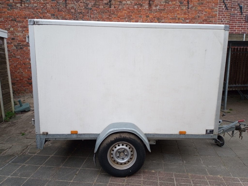 Dichte aanhanger, wit. Bouwjaar 2008, Auto diversen, Aanhangers en Bagagewagens, Ophalen, Gebruikt