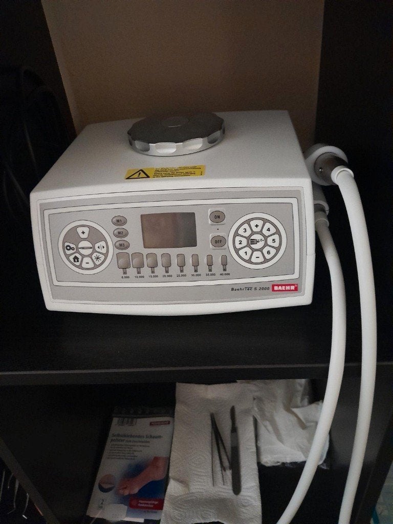 BAEHR TEC S2000 Pedicuremotor met koffer, trolley, loeplamp, Ophalen, Gebruikt, Hand- en Voetverzorging
