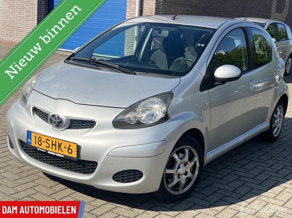 Toyota Aygo 1.0-12V BJ 2011,2de eig,Airco, Nieuwe APK 26-06-, Auto's, Toyota, Voorwielaandrijving, Euro 5, Gebruikt, 4 stoelen