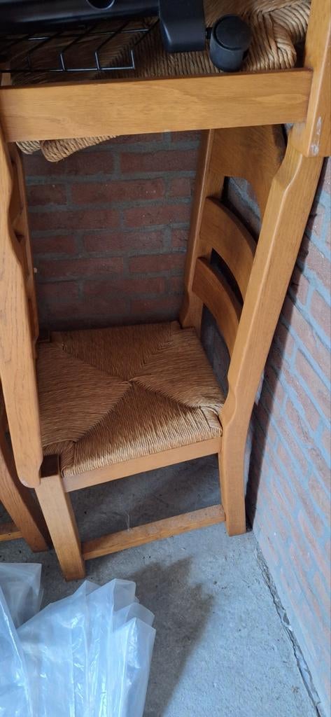 4 eiken stoelen met riet zitvlak, Ophalen, Zo goed als nieuw, Hout