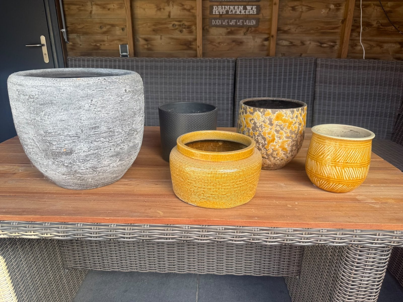 Gratis bloempotten, Gebruikt, Rond, Binnen, Minder dan 40 cm