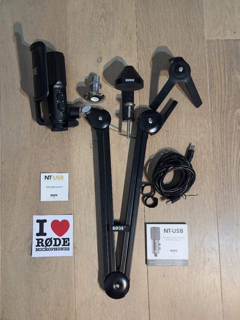 Rode NT-USB microfoon met statief en accessoires, Muziek en Instrumenten, Ophalen of Verzenden, Zo goed als nieuw, Studiomicrofoon