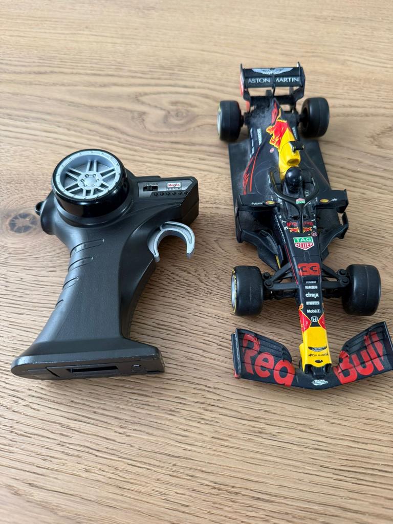 Bestuurbare F1 raceauto Max Verstappen Red Bull, Elektro, Gebruikt, Ophalen of Verzenden, Auto onroad