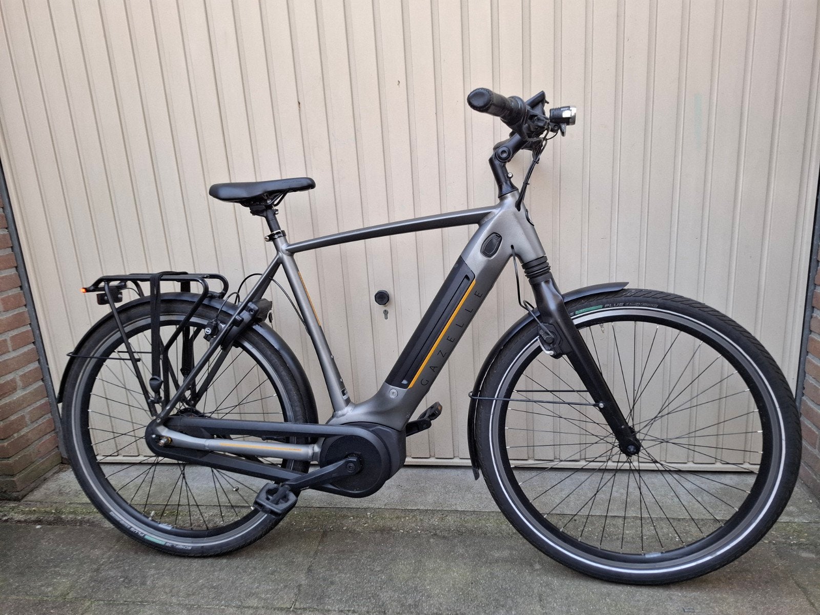 gazelle ultimate c8+ 28 inch 8v heren ebike bosch 5600km, 59 cm of meer, Ophalen, Zo goed als nieuw, Gazelle
