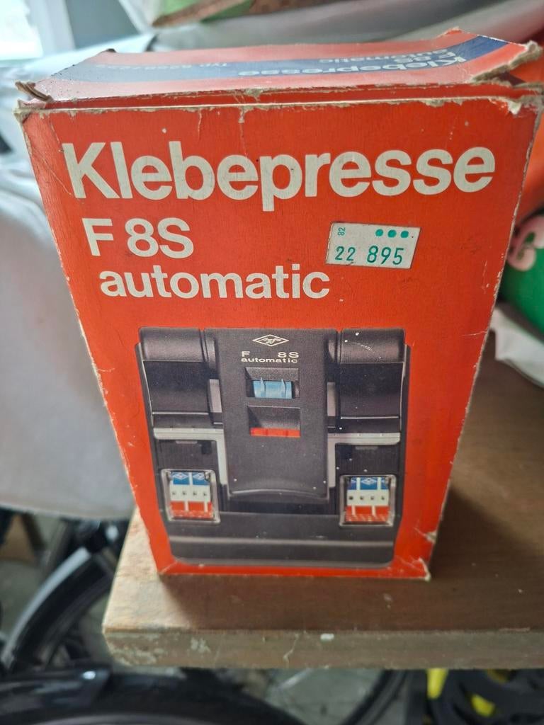 Kleefpers Super 8 folie plakpers AGFA, Ophalen of Verzenden, 250 ampère of meer, Overige typen