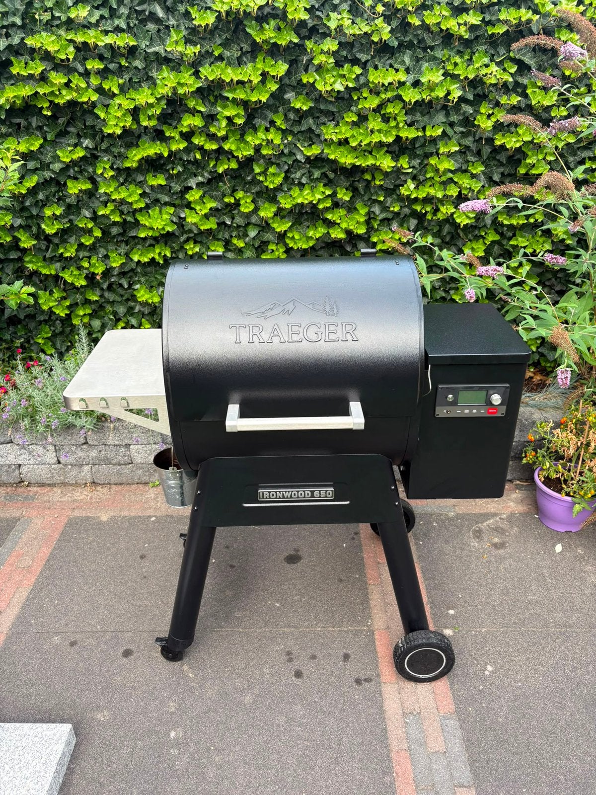 Traeger Ironwood 650 (D2 WiFire) Pelletgrill / Pelletsmoker, Ophalen, Gebruikt, Met accessoires