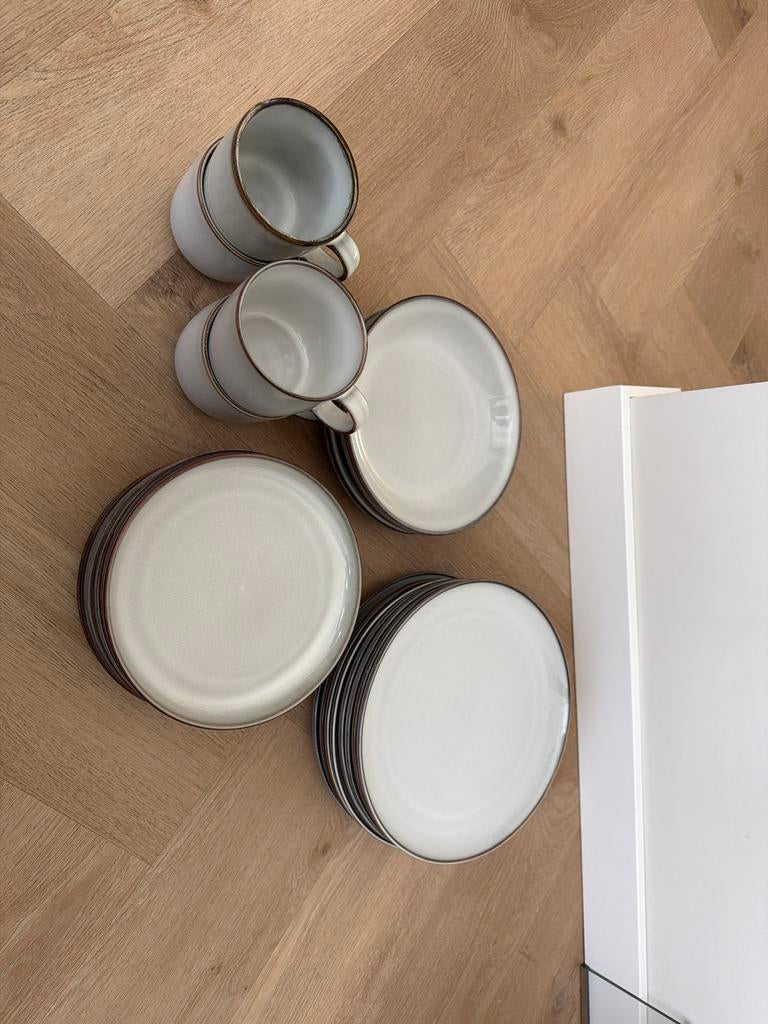 Servies set IKEA- 24 delig, Ophalen of Verzenden, Zo goed als nieuw, Overige stijlen, Aardewerk