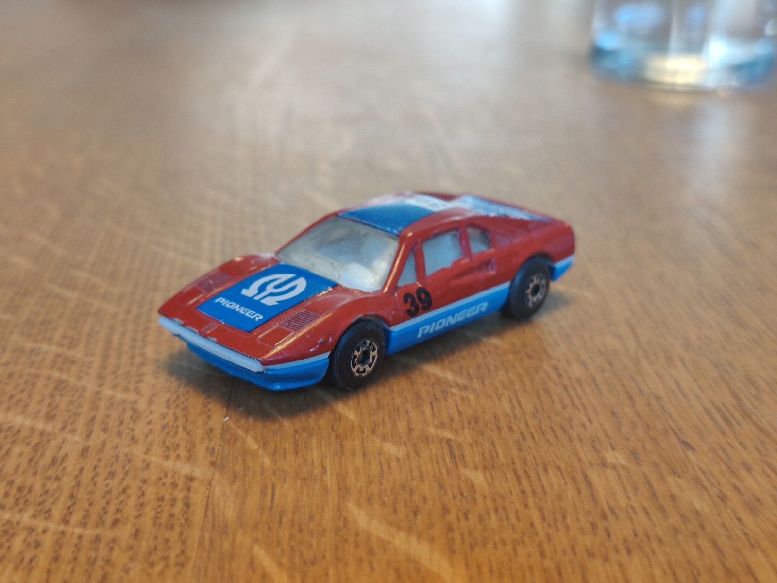 Matchbox Ferrari 308 GTB Pioneer (geen naam op onderkant..), Ophalen of Verzenden, Zo goed als nieuw, Auto