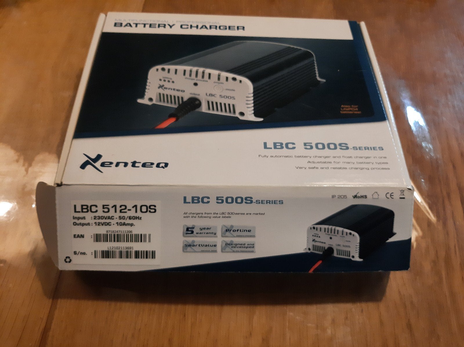 Xenteq LBC 500s 10amper lader, Ophalen of Verzenden, Gebruikt