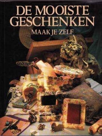 De mooiste geschenken maak je zelf !, Ophalen of Verzenden, Zo goed als nieuw, Overige onderwerpen