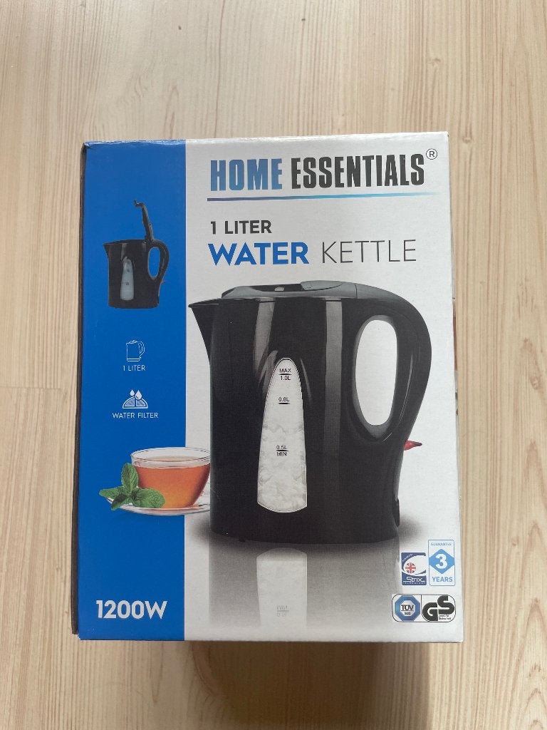 Kettle, nearly new, 1 tot 2 liter, Ophalen, Zo goed als nieuw