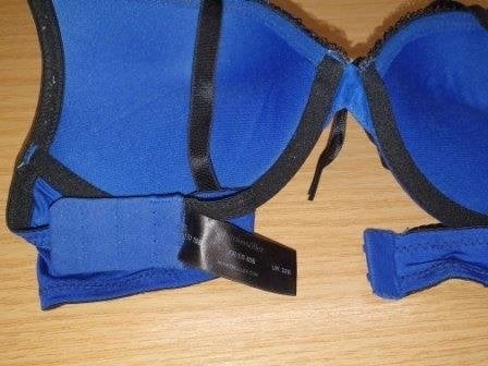 BH 70B Hunkemöller Push-Up beugelmodel blauw mooie staat, Hunkemöller, Ophalen of Verzenden, Blauw, BH