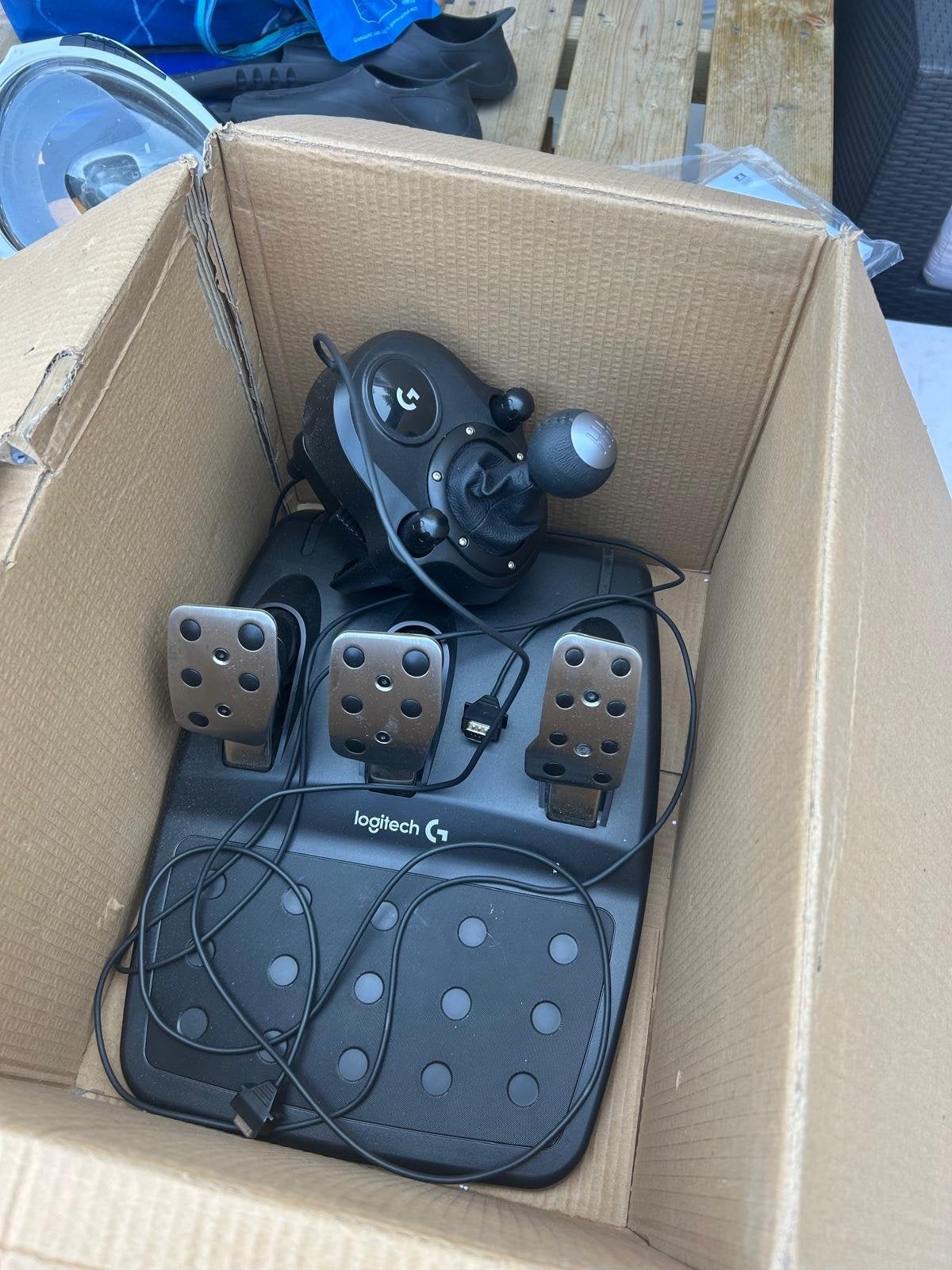 Logitech Shifter en pedalen, Gebruikt, Ophalen of Verzenden, Shifter, PC