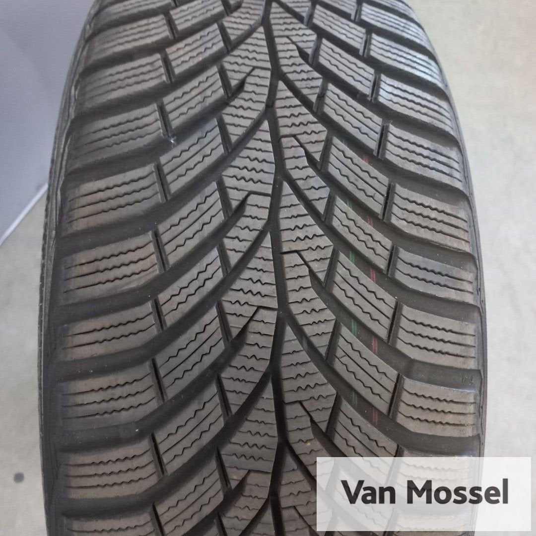 Continental Wintercontact TS870 225/50/R17 98H, Gebruikt, -, -, 17 inch