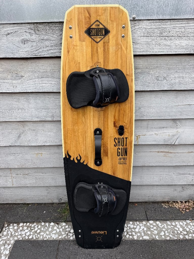 lieuwe shotgun 136x40,5, Twintip, Ophalen of Verzenden, Gebruikt, Kiteboard