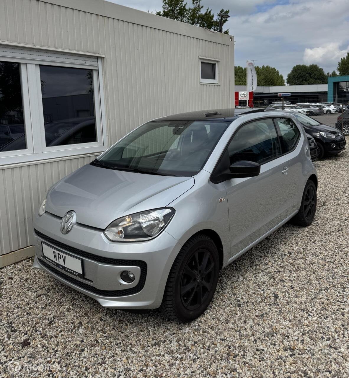 Volkswagen Up! 1.0 CUP up! Highline Pano Navigatie Stoelverw, Auto's, Volkswagen, Voorwielaandrijving, Gebruikt, Up!, 4 stoelen