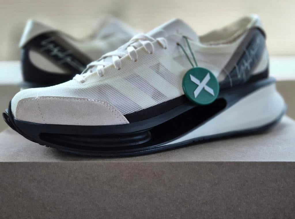Adidas Y3 Gendo Run Maat 44 - Nieuw in Doos - Verified -40%, Nieuw, Ophalen of Verzenden, Sneakers of Gympen, Adidas