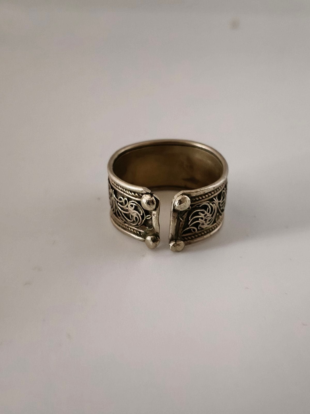 Prachtige verzilverde filigraan ring uit Nepal, Ophalen of Verzenden