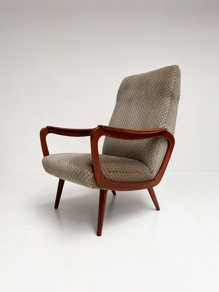 Unieke fauteuil in de stijl van De Ster Gelderland, 1960’s, Huis en Inrichting, Fauteuils, Gebruikt, Hout, Stof, 50 tot 75 cm