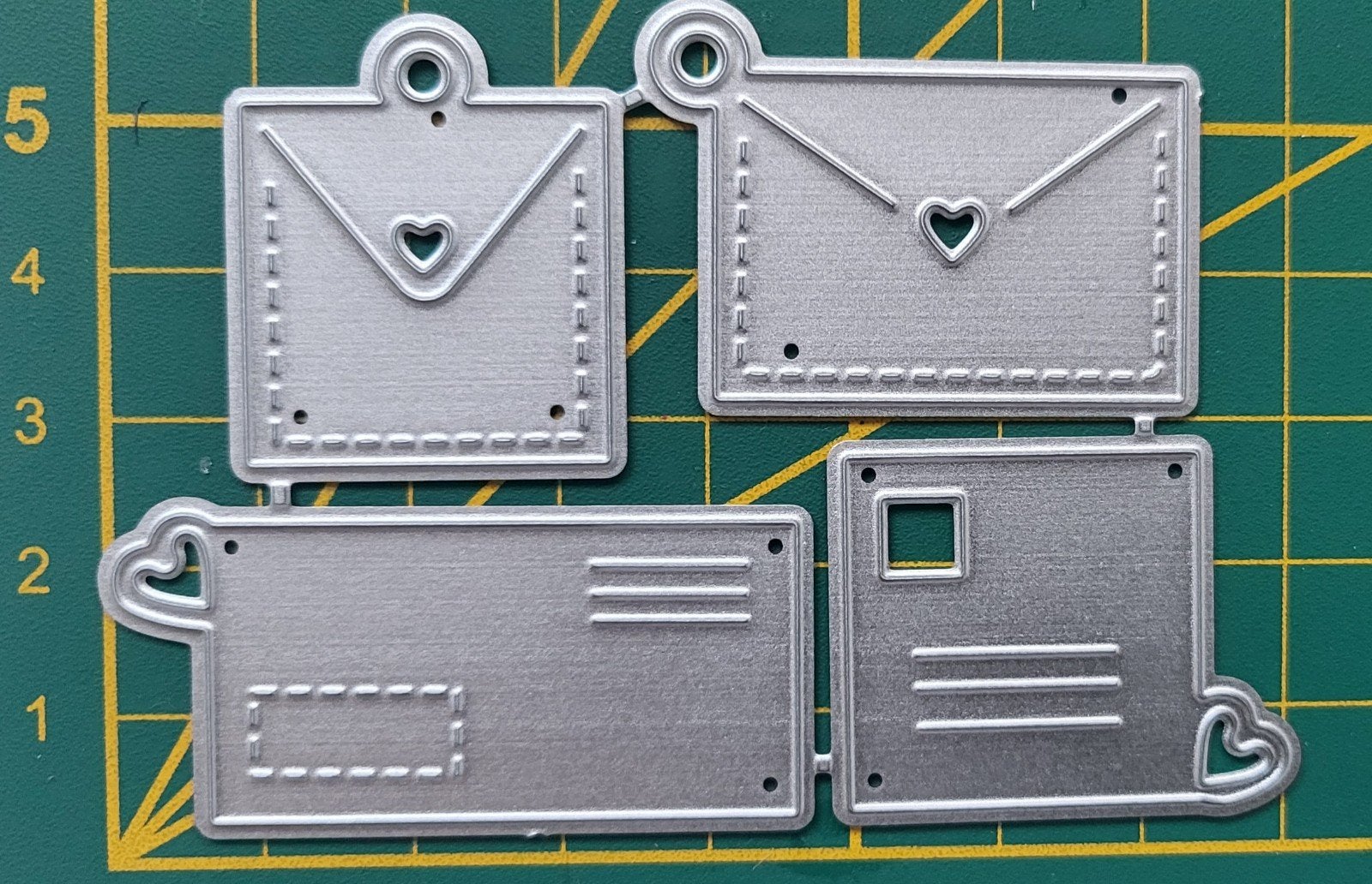 Nieuw  Snijmal envelopjes, Hobby en Vrije tijd, Ophalen of Verzenden, Nieuw, Overige thema's, Pons of Mal