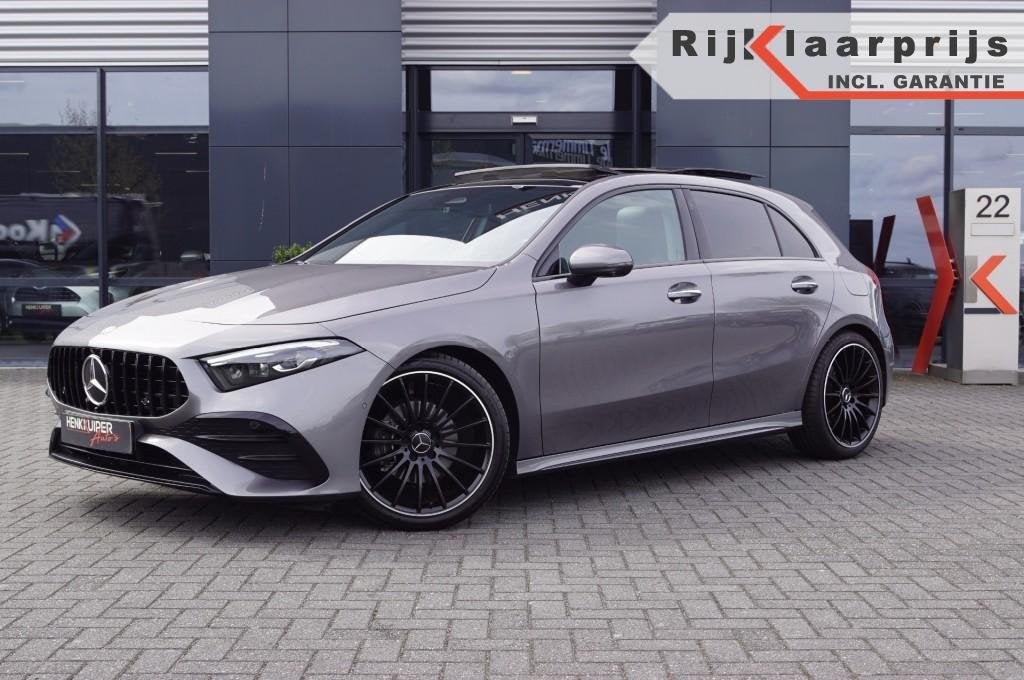 Mercedes-benz A-KLASSE 200 AMG LINE / Panodak / Head-up/ Mem, Auto's, Gebruikt, 4 cilinders, Met garantie (alle), 163 pk
