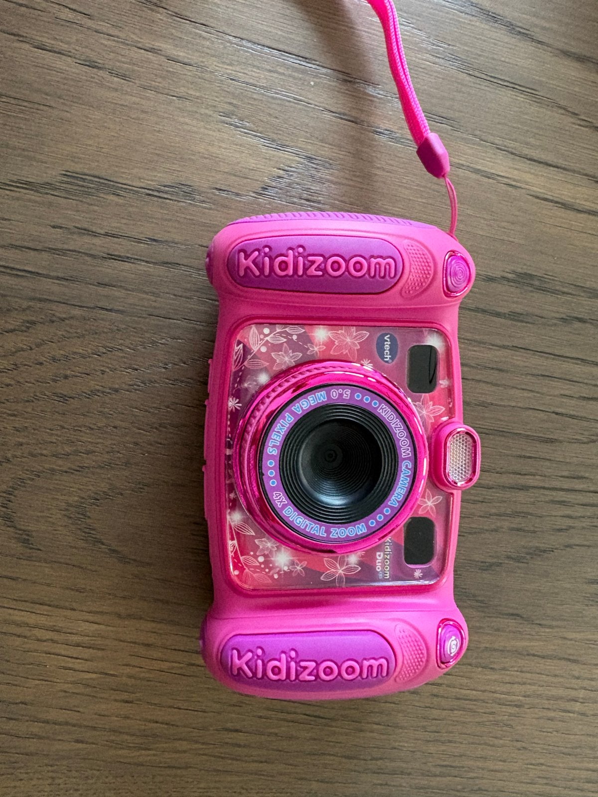 Vtech Kidizoom Duo 5.0 roze kindercamera met tas en SD-kaart, Ingebouwde flitser, Ophalen of Verzenden, Zo goed als nieuw, Kindercamera