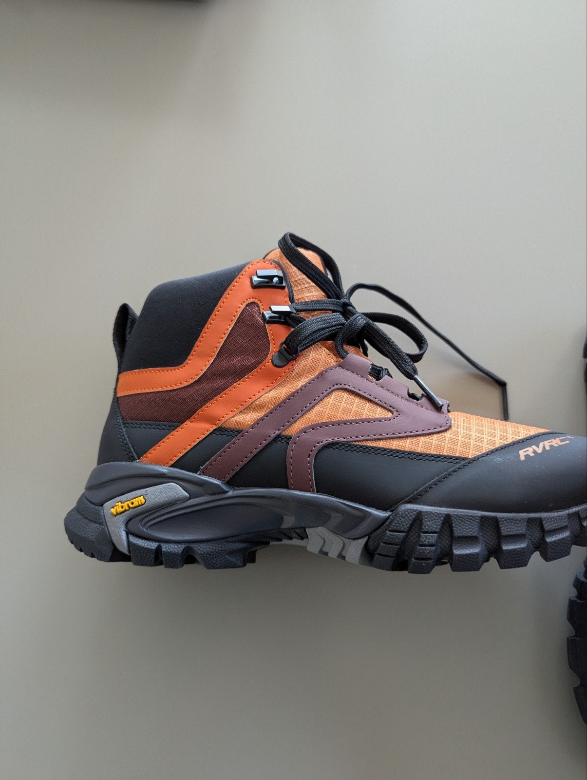 Dames wandelschoenen waterdicht revolutionrace maat 38, Ophalen of Verzenden, Nieuw, Schoenen