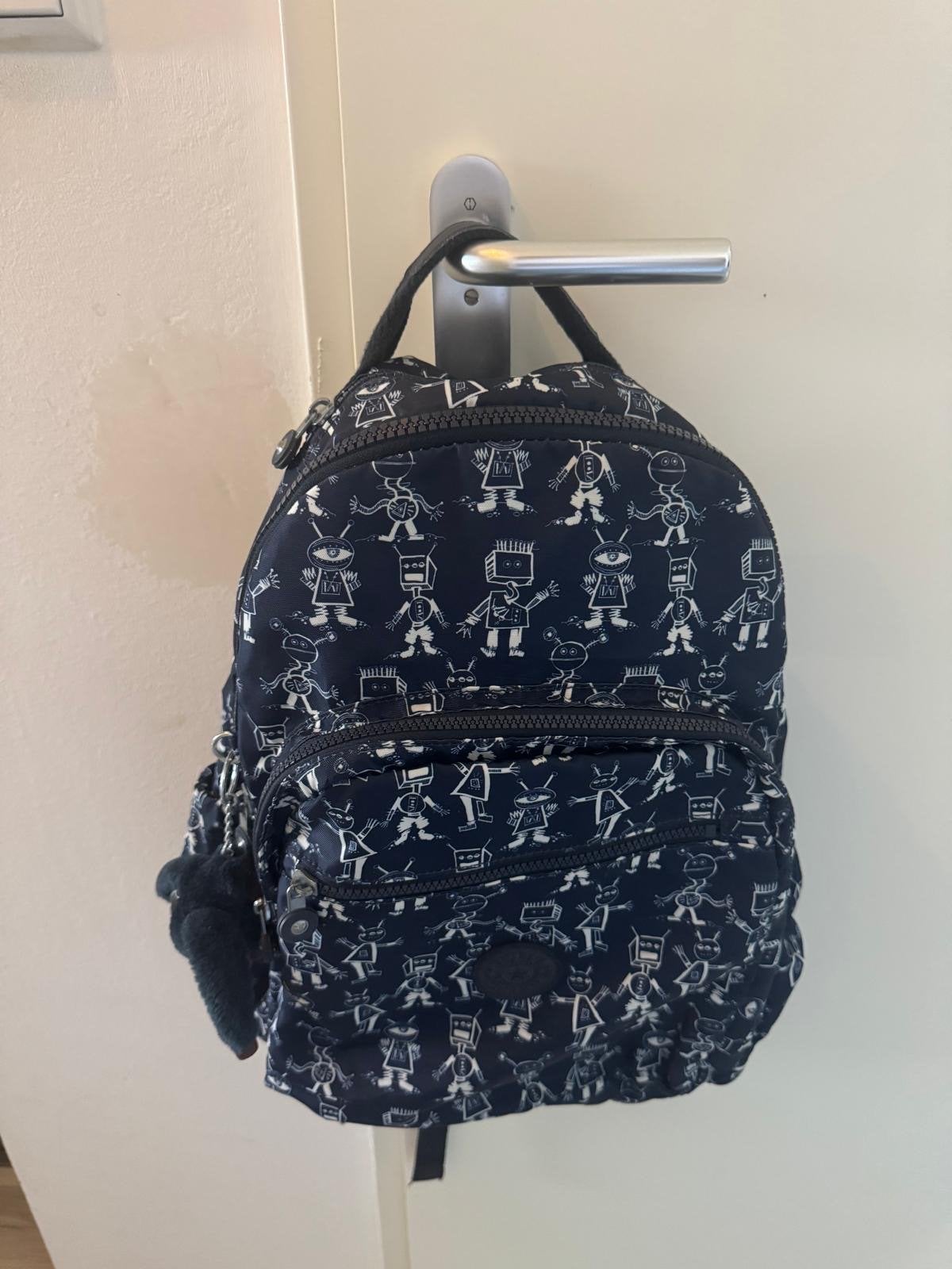 Kipling rugzak met robotprint, Kipling, 25 tot 40 cm, Ophalen of Verzenden, Zo goed als nieuw
