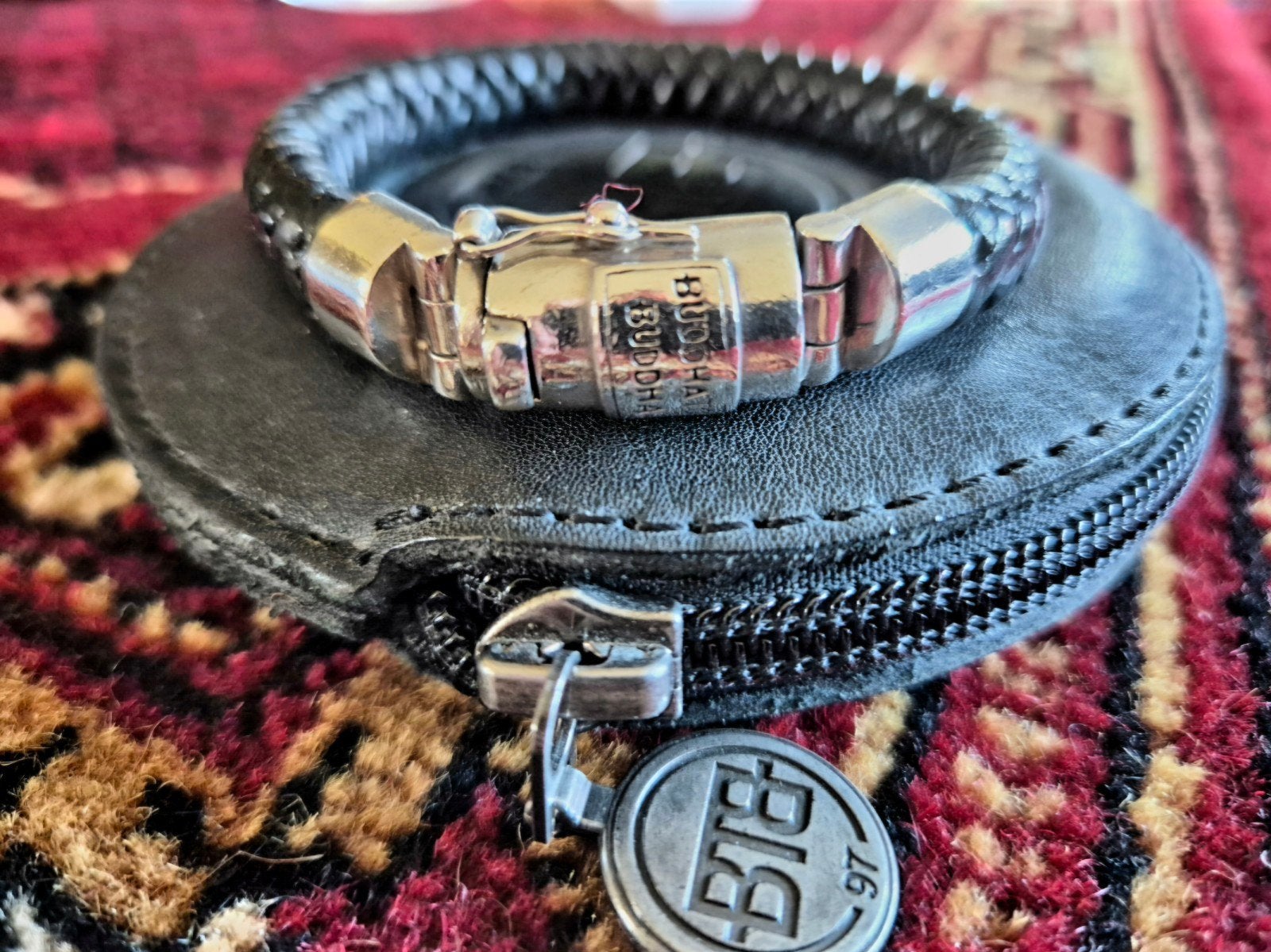 Buddha to Buddha armband zilver/leer, Ophalen of Verzenden, Zo goed als nieuw, Zwart, Leer
