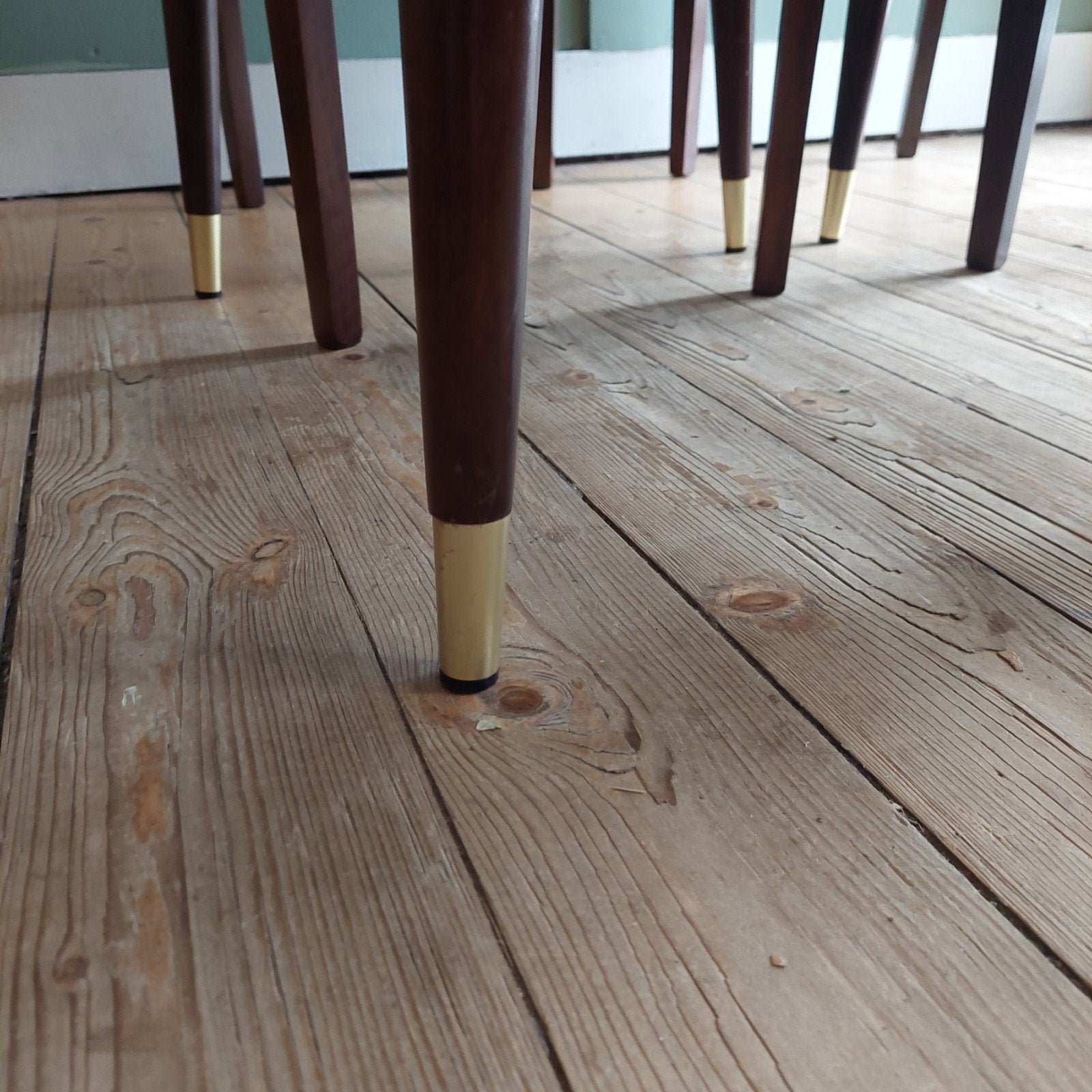 Lucky Vintage set van 4 Patijn stijl MCM eetkamerstoelen, Gebruikt, Bruin, ., Ophalen of Verzenden