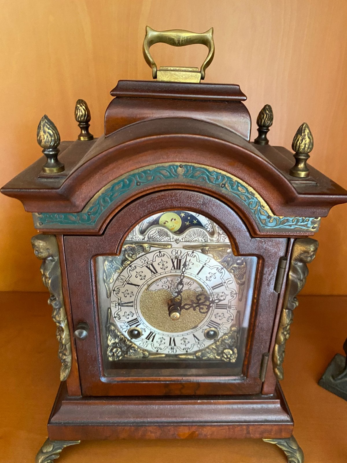 Antiek Engels Klokje, Ophalen