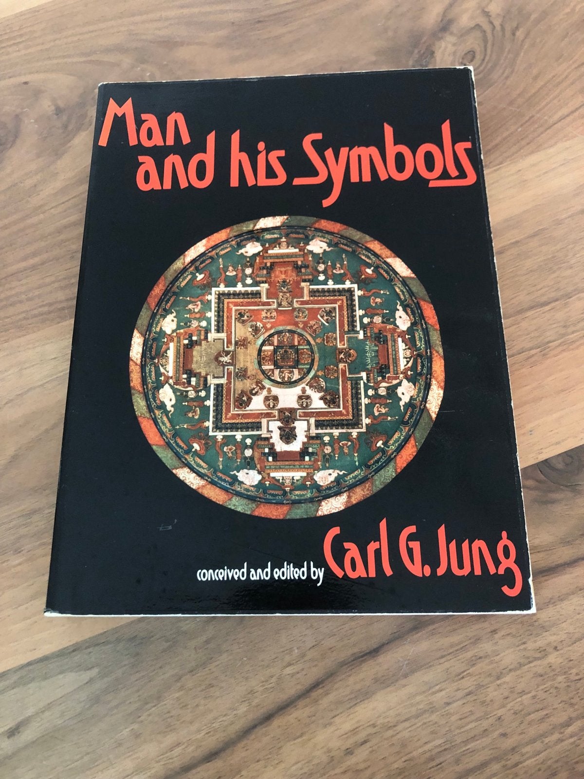 Man and his Symbols - Carl G. Jung (Engels), Ophalen of Verzenden, Gelezen, Europa overig