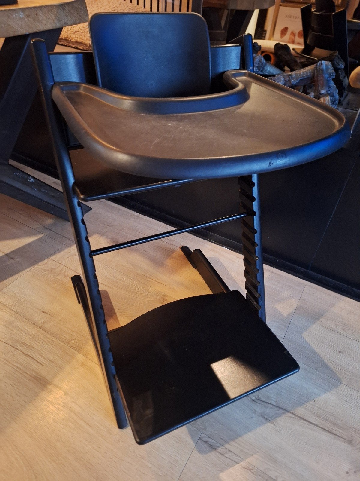 Stokke Tripp Trapp met newborn set en eetblad, Kinderen en Baby's, Ophalen, Gebruikt, Meegroeistoel, Aanschuifbaar