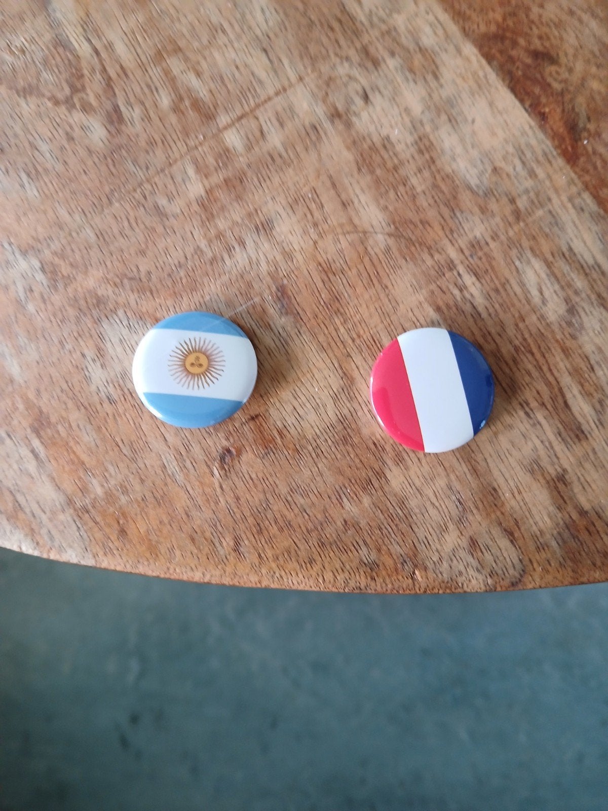 Dekamarkt voetbalbuttons., Dekamarkt, Ophalen of Verzenden