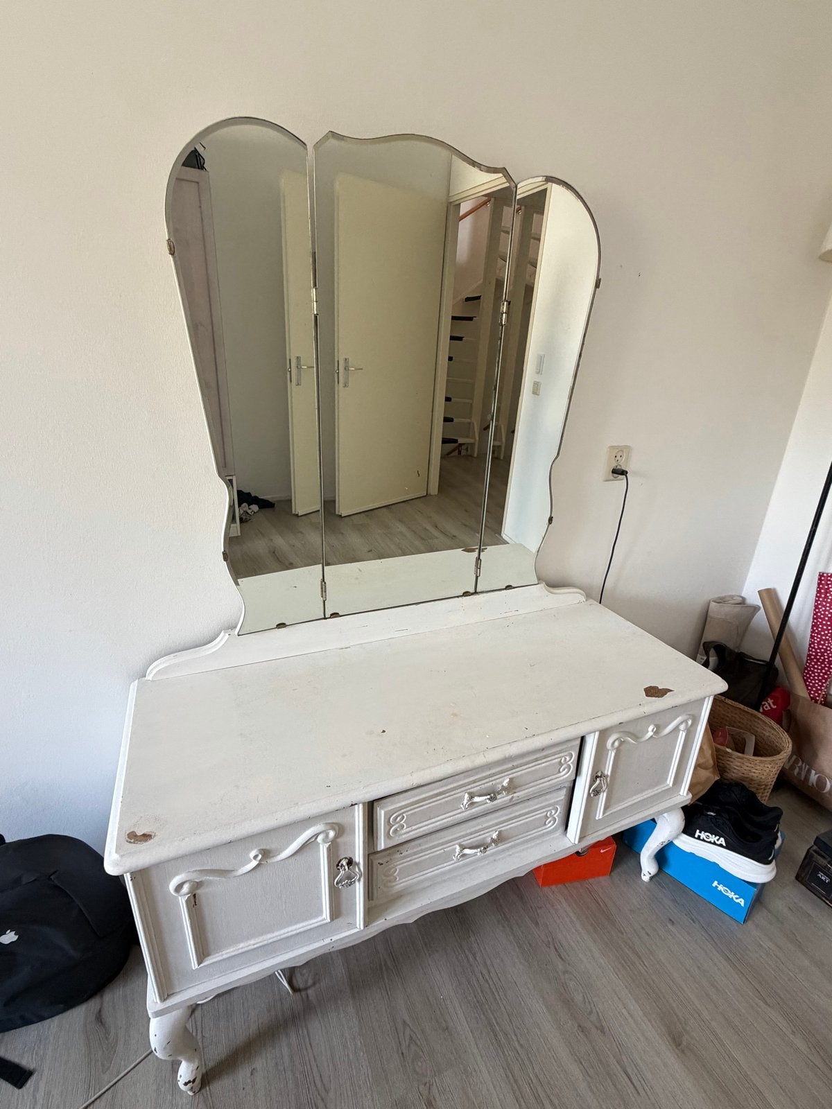 Vintage witte kaptafel met spiegel, Huis en Inrichting, Ophalen, Gebruikt, 100 tot 150 cm, 150 tot 200 cm