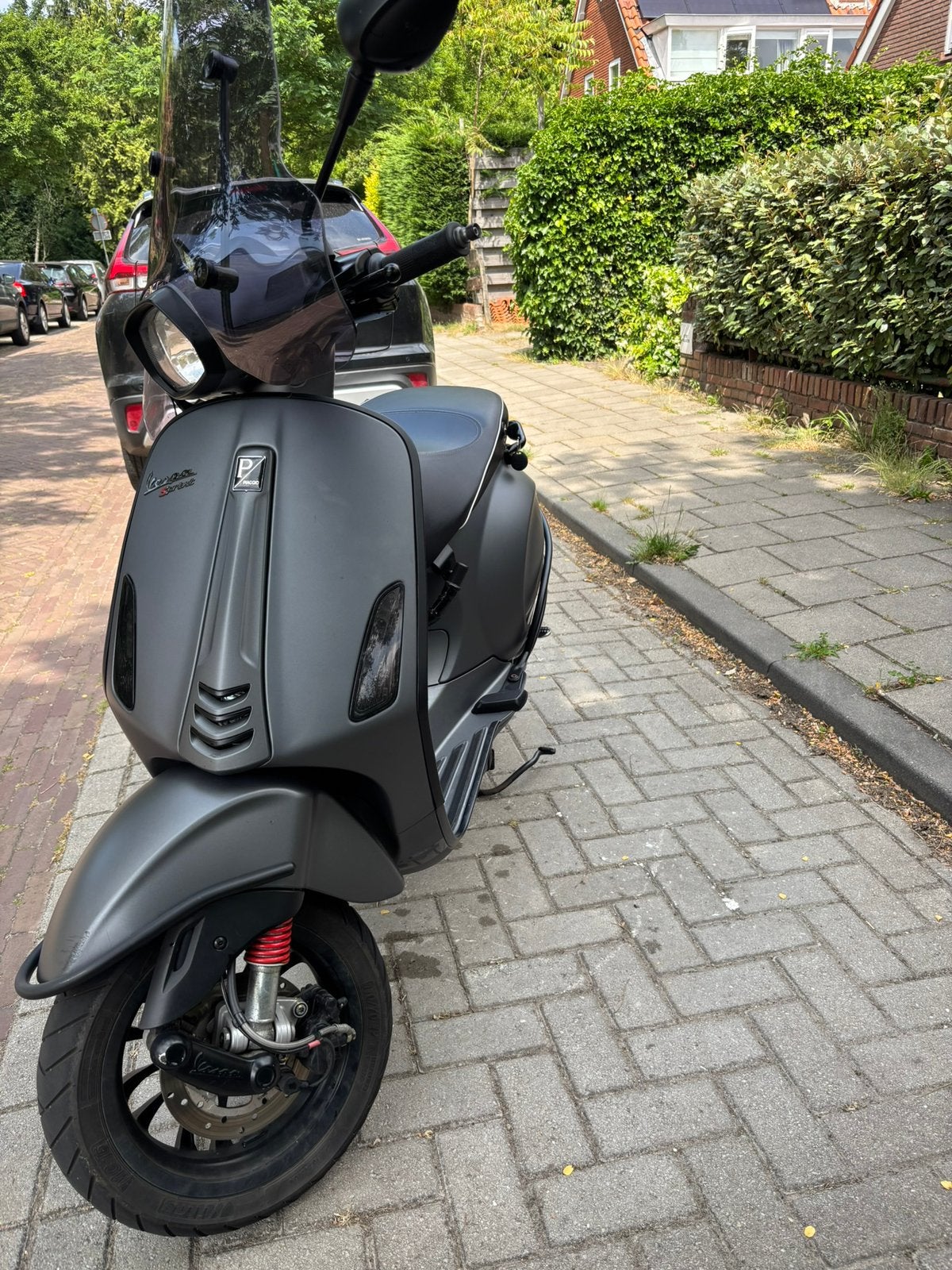 Vespa sprint 2016 mat grijs, Ophalen, Zo goed als nieuw, Benzine
