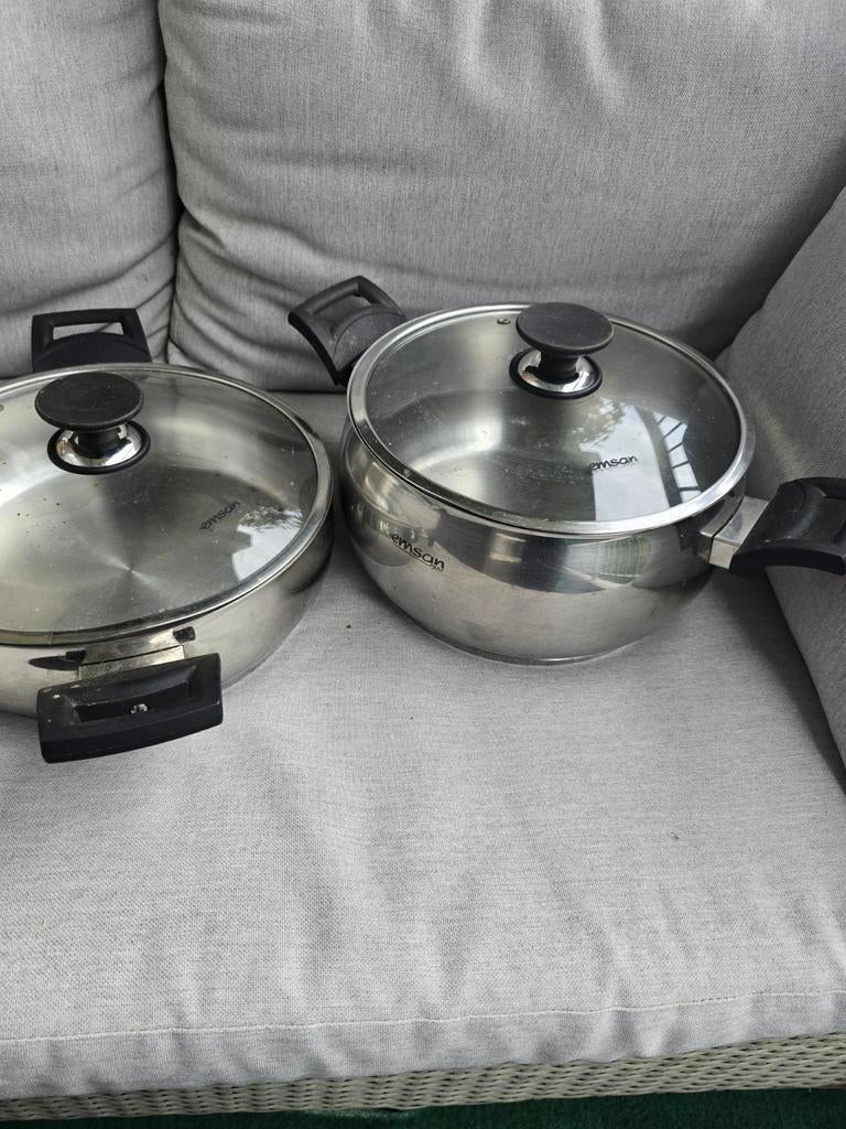 Emsan Pannen 20 euro per stuk, Huis en Inrichting, Keuken | Potten en Pannen, Ophalen of Verzenden