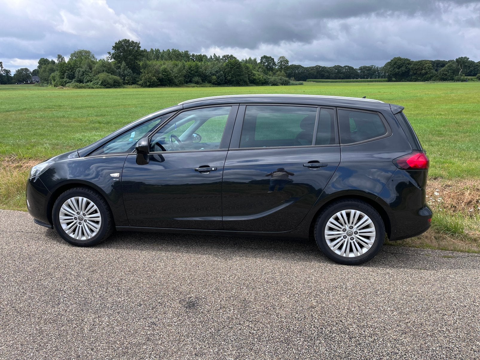 Opel Zafira 1.4T 2016 -7p achteruitrijcamera stoelverwarming, Auto's, Stof, 4 cilinders, 7 stoelen, Zwart