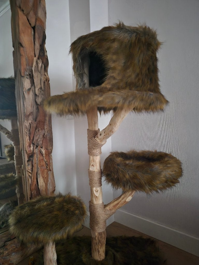 Klimboom / kattenkrab paal, Ophalen, Nieuw