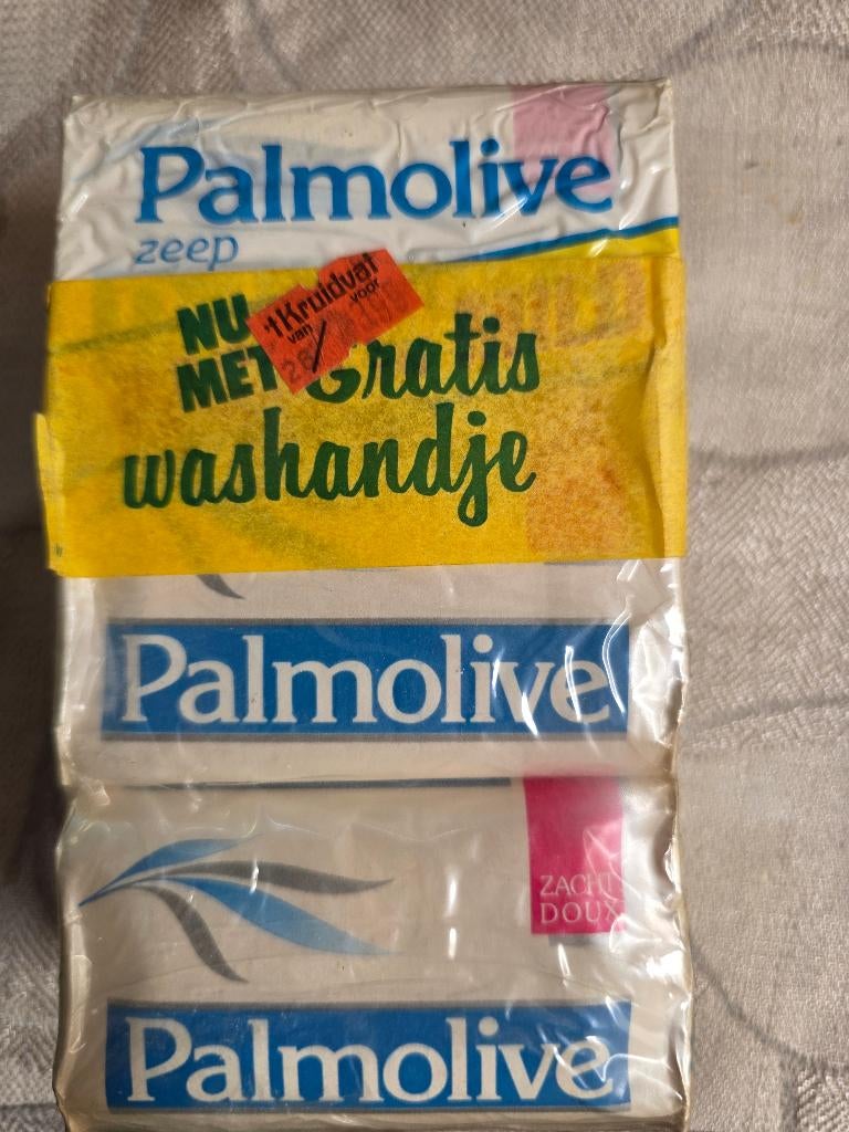 Palmolive zeep met washandje, Verzamelen, Ophalen of Verzenden, Nieuw, Verpakking