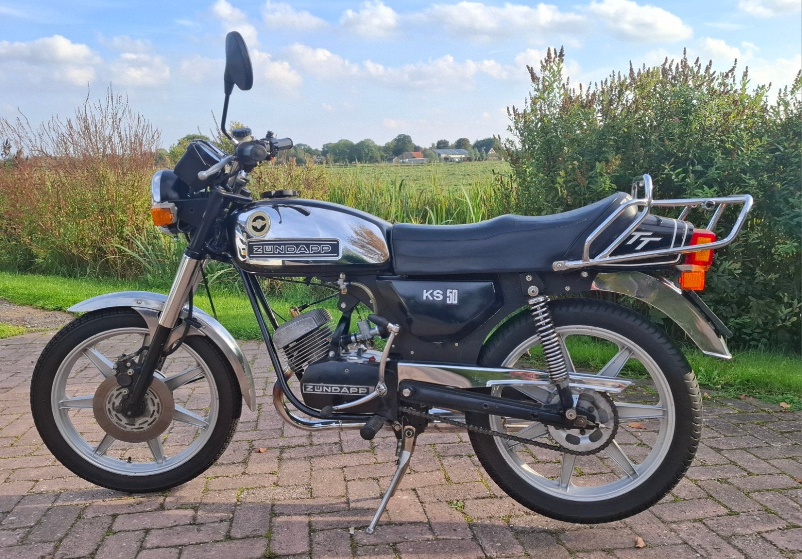 Zündapp 529 nette staat met kenteken, Fietsen en Brommers, Ophalen, KS50, Zo goed als nieuw, 4 versnellingen