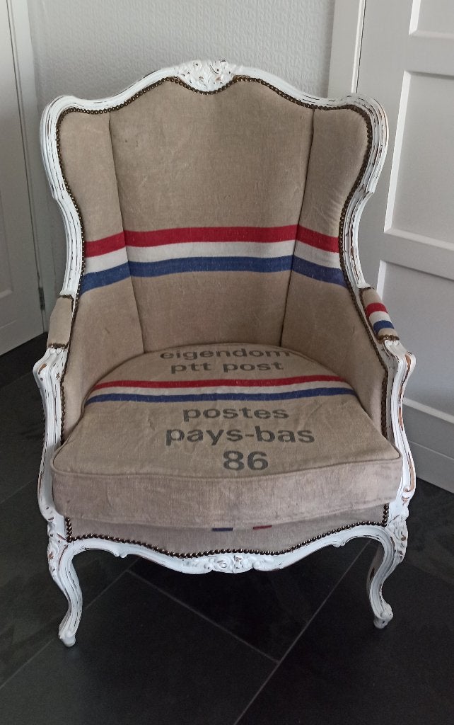 Fauteuil gestoffeerd met echte PTT postzak, Huis en Inrichting, Fauteuils, Ophalen, Gebruikt, 75 tot 100 cm, Vintage, used, brocante, klassiek