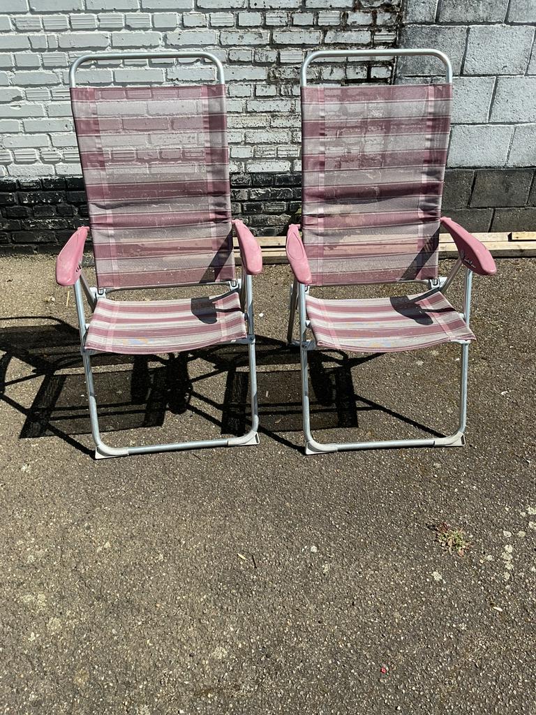 2 camping stoelen verstelbaar inklapbaar samen voor 25 euro, Caravans en Kamperen, Ophalen, Zo goed als nieuw, Campingstoel